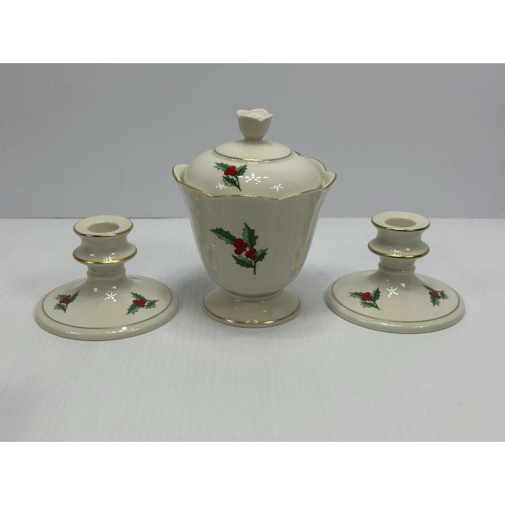 VINTAGE‎ PICKARD CHINA USA CHRISTMAS HOLLY DESIGN CANDY JAR CANDLESTICK HOLDERS
